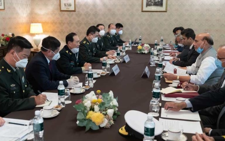 Bộ trưởng Quốc phòng Trung Quốc đổ trách nhiệm về căng thẳng biên giới lên Ấn Độ